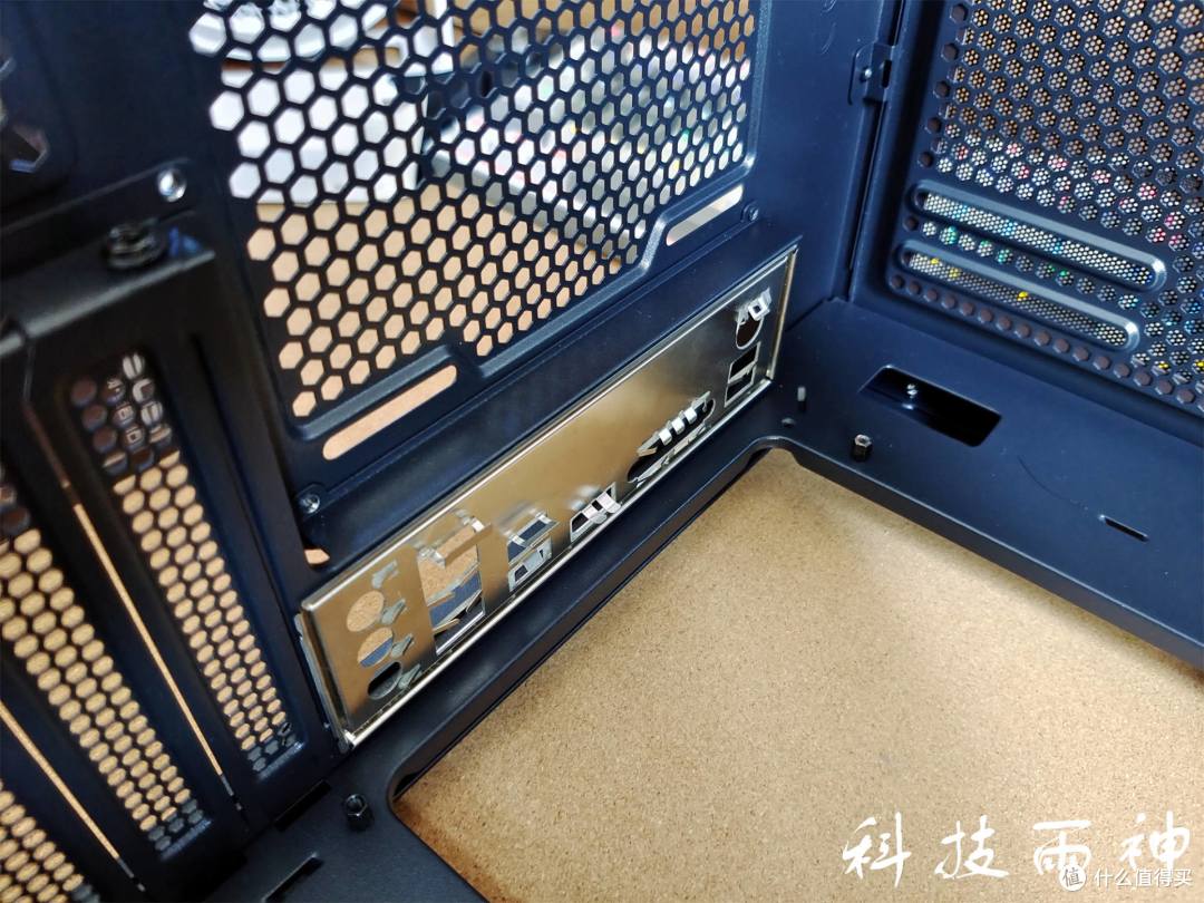因为显卡太贵放弃暑假装机?不存在的,二手淘货也得玩!