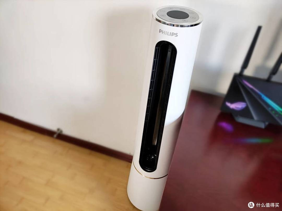 第一次用无叶风扇,确实比传统风扇吹着舒服!