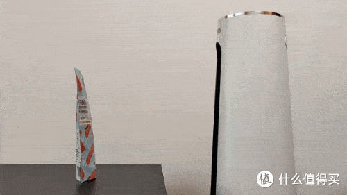 第一次用无叶风扇,确实比传统风扇吹着舒服!