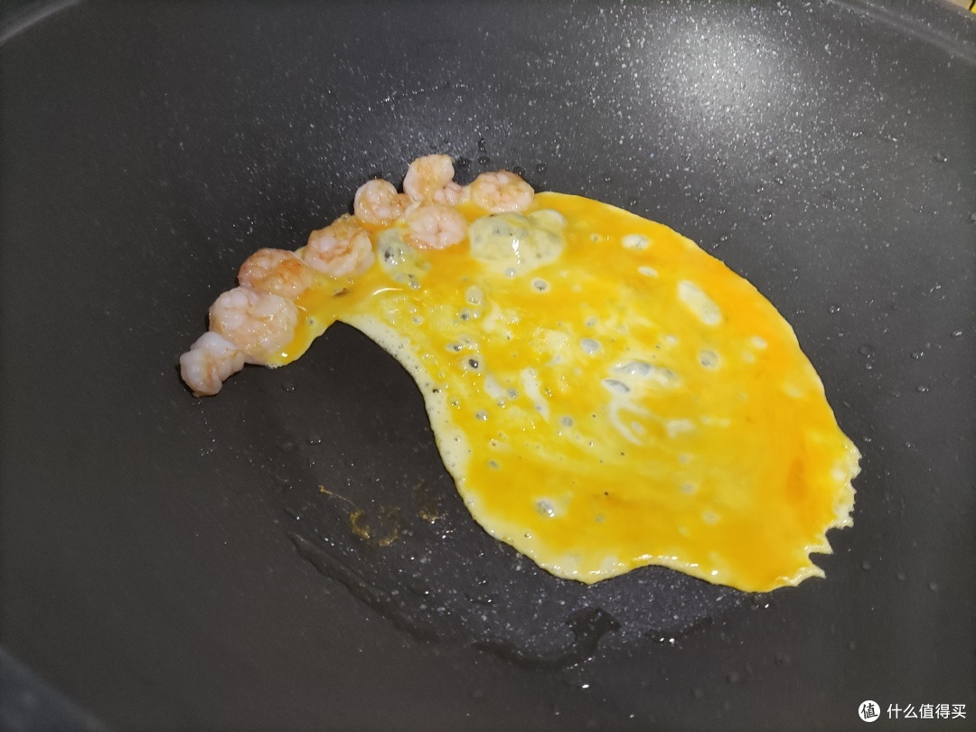 1岁宝宝辅食虾仁蛋炒饭,简单快手营养丰富,可以家人一起吃的辅食!