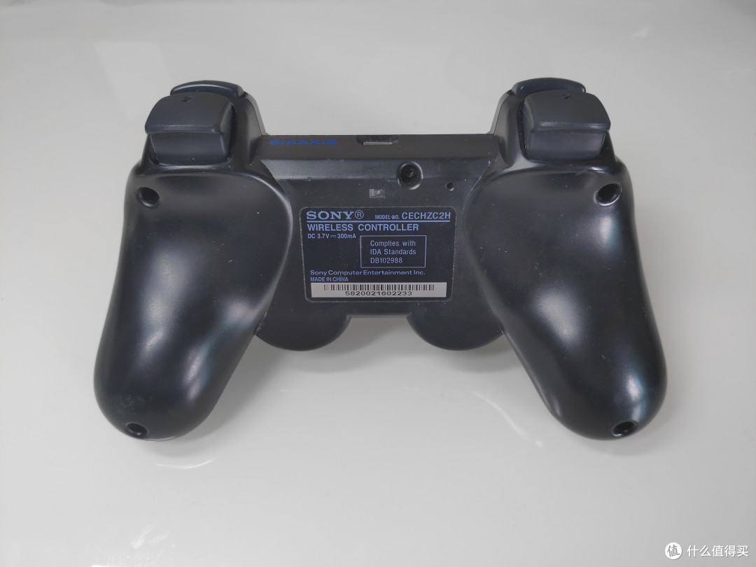 简单一招修复PS3手柄串键故障。
