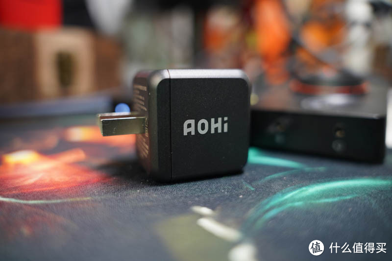 小到没朋友,笔记本供电它足够:Aohi Magcube 65W氮化镓快充体验