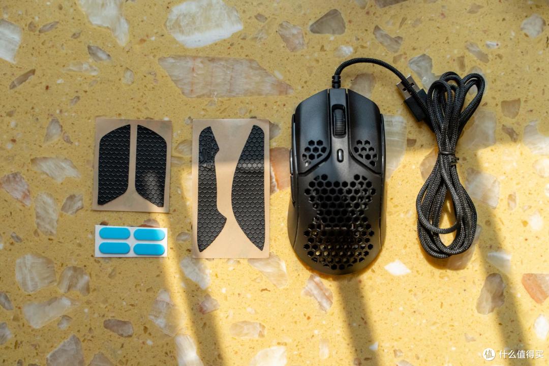 侵掠如火:HyperX 旋火轻量化鼠标