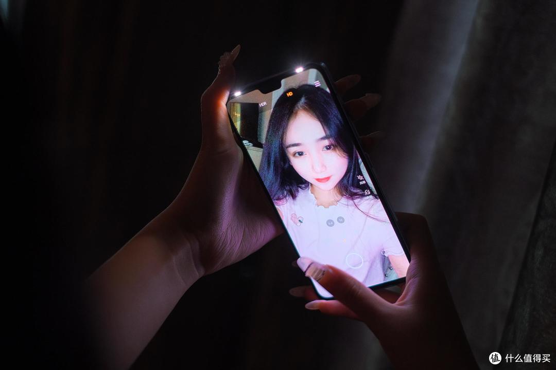 科技数码秀篇二百四十三2021年度最适合女生自拍的最高像素手机绮光焕