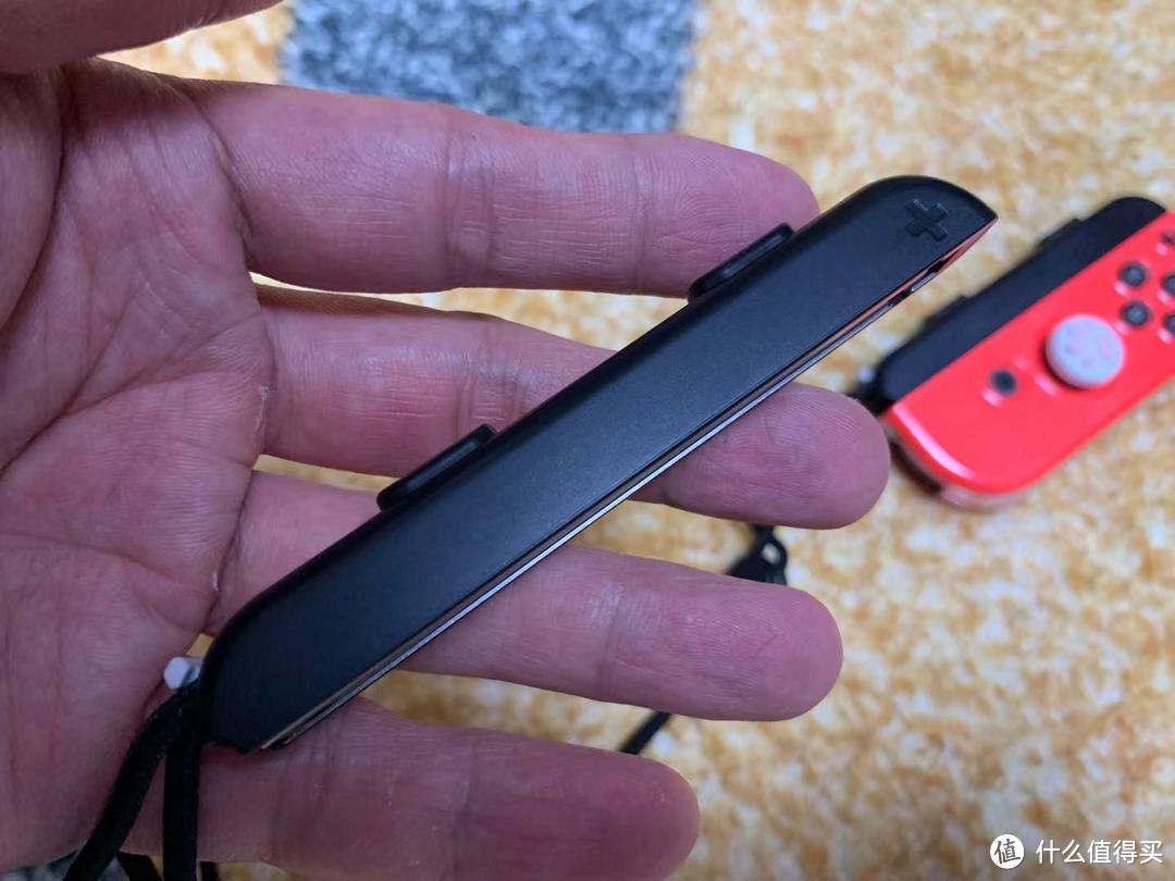 PDD安全下车,居家隔离利器—任天堂SWITCH日版续航增强版晒单