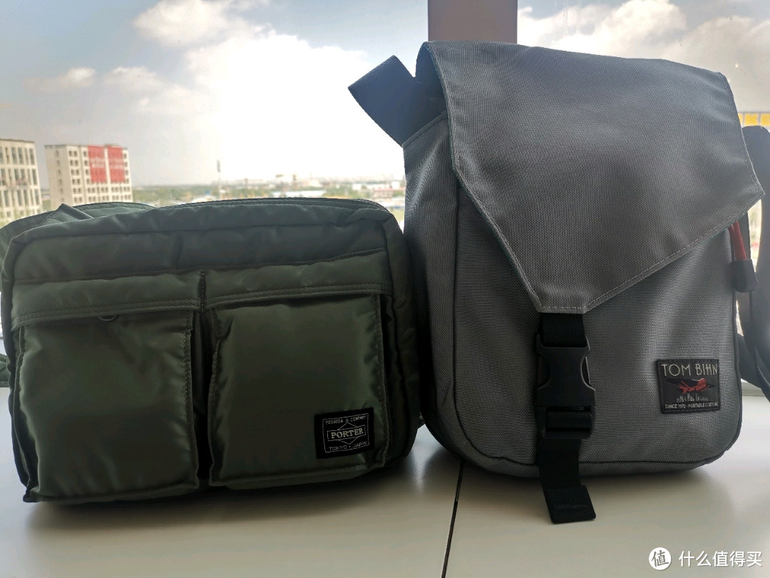 都说包治百病之我最爱的包TOM BIHN SMALL CAFE BAG