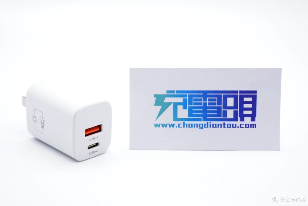 创富源推出33W氮化镓迷你充,小巧迷你支持笔记本快充
