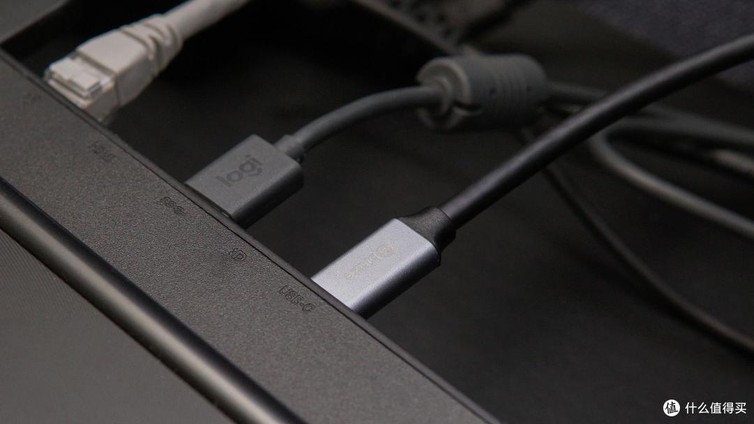 轻薄本上大屏8K+100W PD毕亚兹USB Type-C转DP1.4高清线评测体验