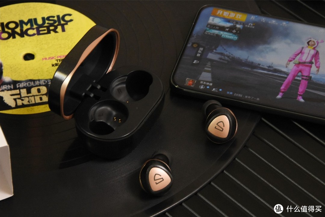 挑战高端耳机,音乐搬运工,SOUNDPEATS泥炭SONIC PRO蓝牙耳机