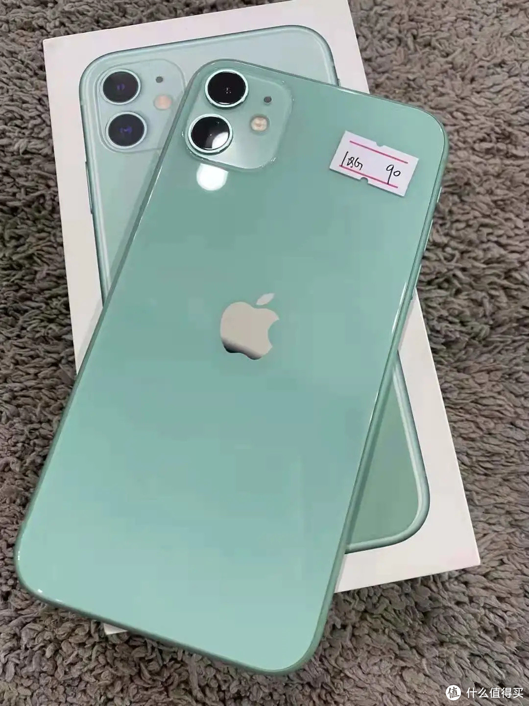 相同价格，买 iPhone 11 合适还是 iPhone 12 mini?