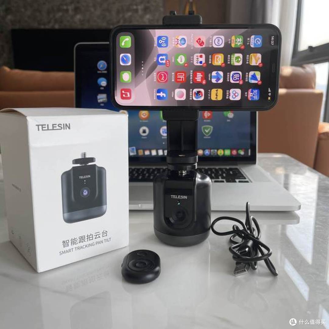 视频创作者的必备—「TELESIN泰迅智能跟拍云台」体验!