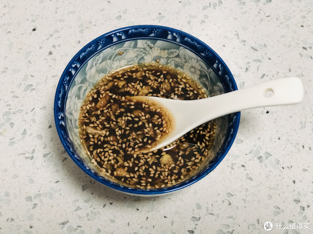 买腐竹,颜色越深品质越好?牢记这3个技巧,辨别腐竹好坏并不难