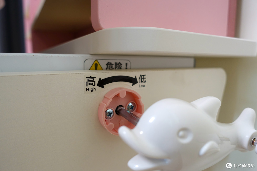 满足孩子劳逸结合的学习桌推荐——三种书架组合的西昊H10学习桌