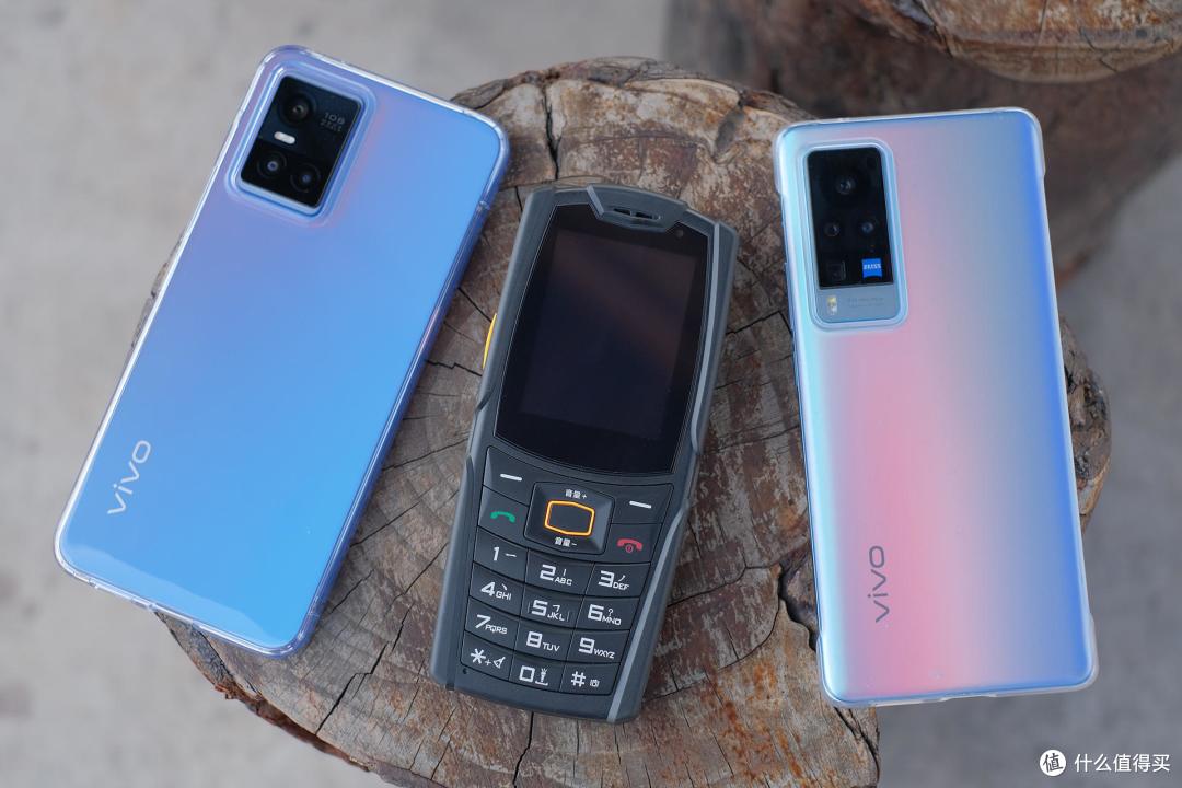 科技数码秀 篇二百四十四:说出来你可能不信,我用一部老人机agm m7刷