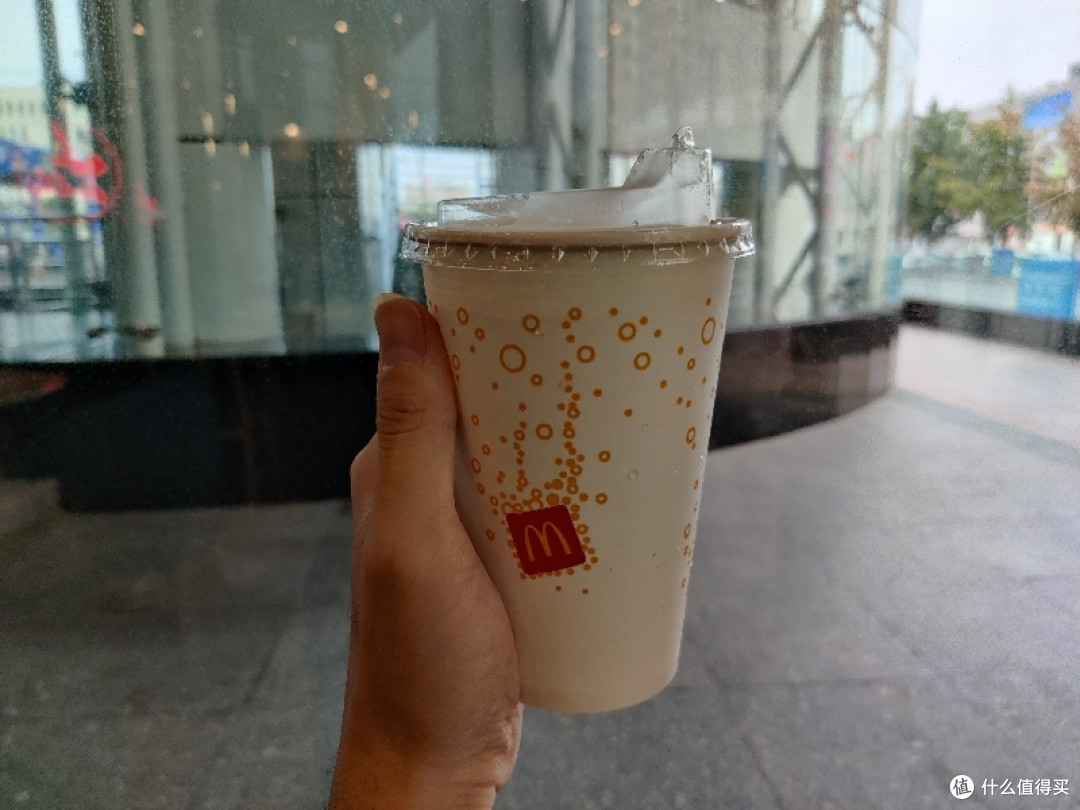 夏日炎炎,每天免费领一杯雪碧的日子也是很爽!内附领取方法,一分钟轻松领到手!