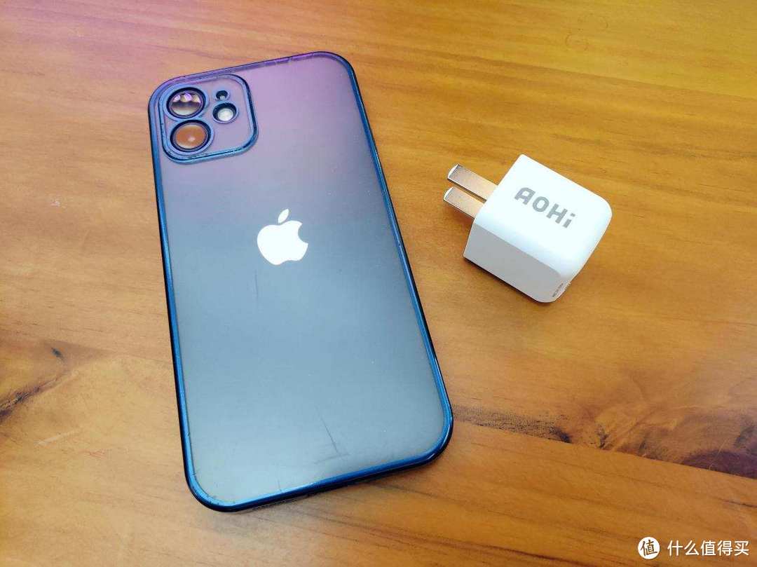 Aohi magcube 20W充电器：品质依旧如一，专为iPhone 12而打造