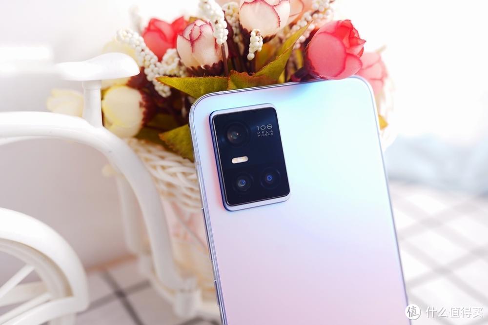 相较于上代机型，vivo S10 Pro都升级了什么？这篇评测来了解下