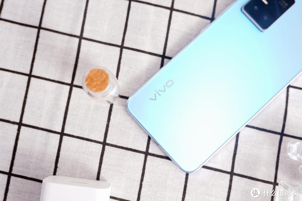 相较于上代机型，vivo S10 Pro都升级了什么？这篇评测来了解下