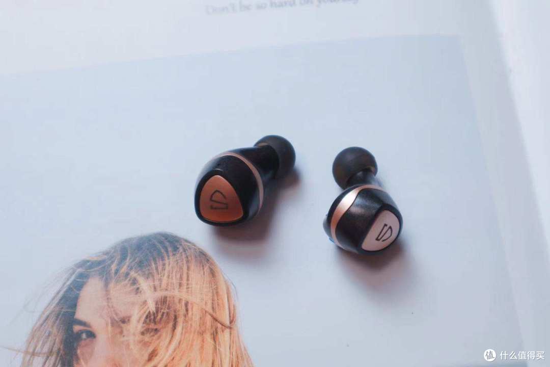 四核发声 掀起澎湃声浪,Soundpeats Sonic pro轻体验