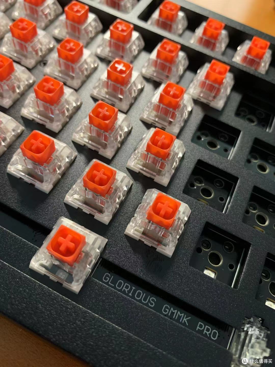 第一把客制化套件Glorious gmmk pro开箱