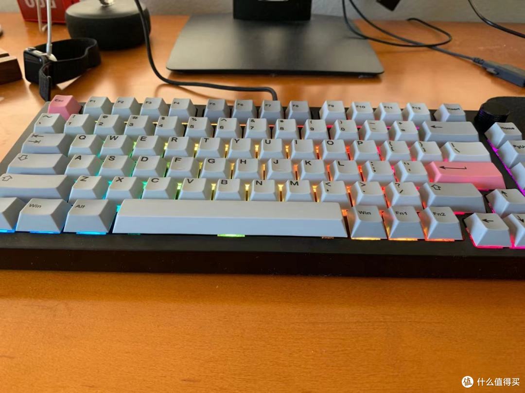 第一把客制化套件Glorious gmmk pro开箱
