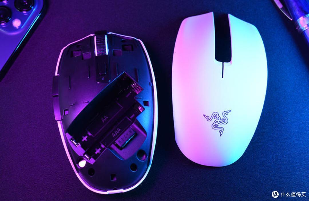 颜值高还能打抓着还舒服雷蛇八岐大蛇v2游戏鼠标