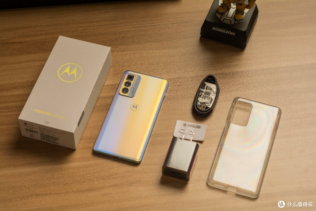 精心打造只为更强生产力工具2399起售的全能旗舰摩托罗拉edge s pro