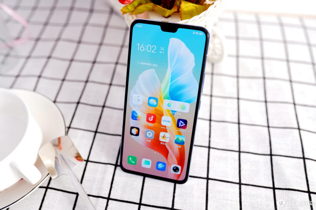 何为内外兼修？vivo S10 Pro上手体验探寻答案