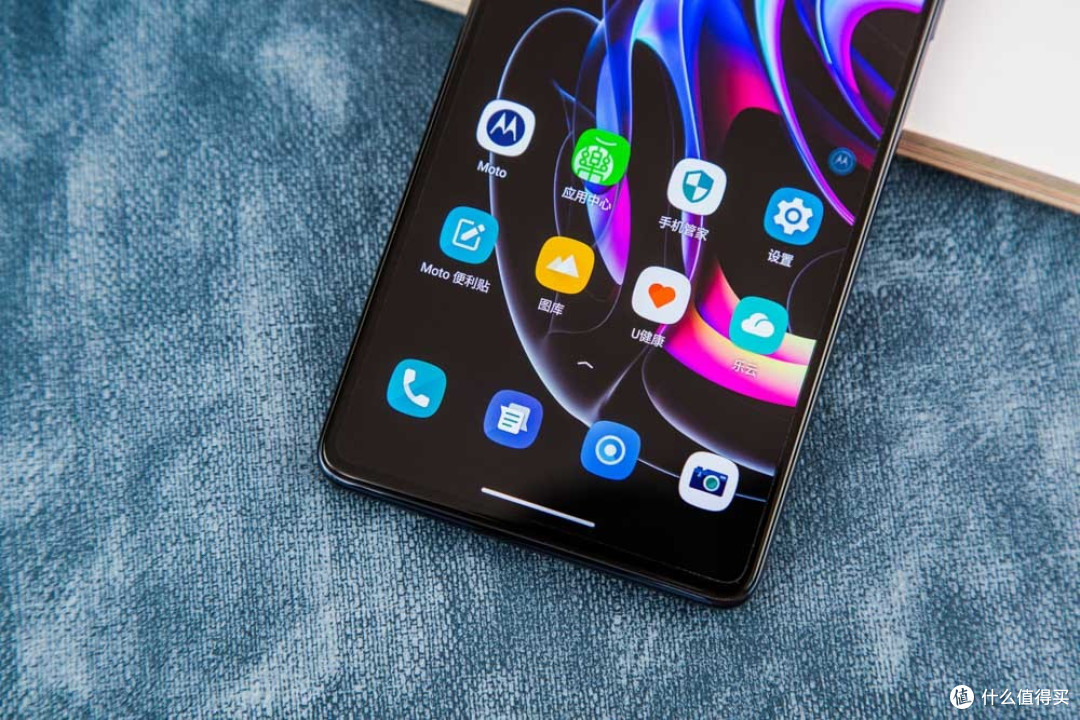精于外形、强于内心,摩托罗拉edge s pro美图赏析