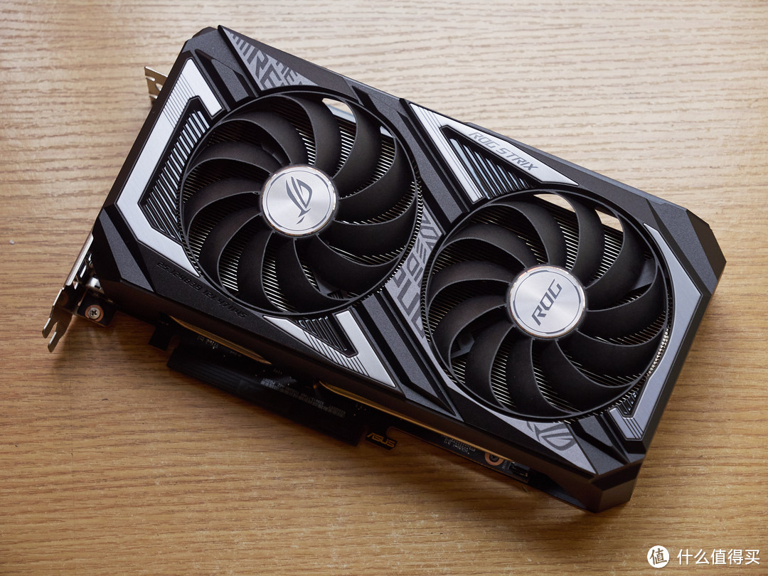 华硕STRIX RX6600XT O8g首发对比测试：低功耗·超频强的新A卡