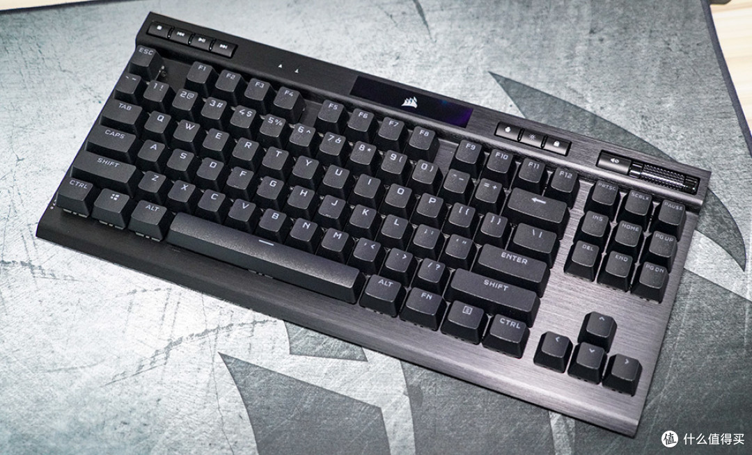 贼船信仰的冠军套装 喜迎海盗船K70 RGB TKL