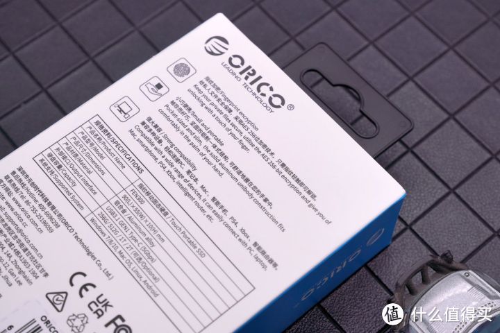 ORICO幻影FEN300移动固态硬盘：指纹加密，数据存储更安全