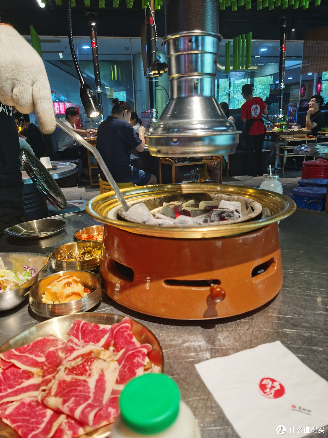 大块朵颐的饕餮,食肉欲望的满足,肉多坊畅吃自助韩式料理