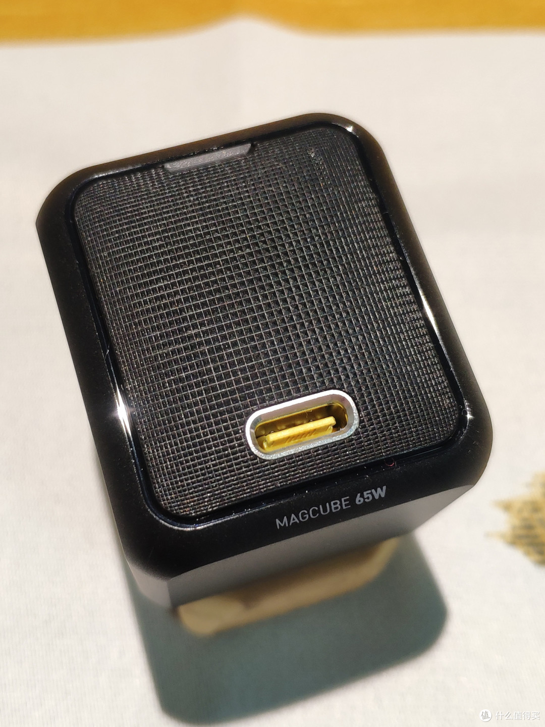 够小，挺快，不热，奥海65W氮化镓与睿能宝65W氮化镓的非专业对比