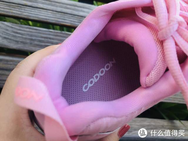 咕咚10k悦弹跑鞋初跑者首选，跑起步来倍感轻松、愉悦