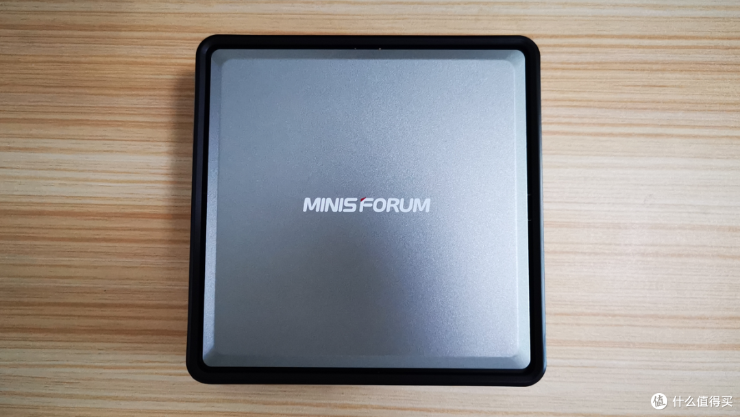 11代i5 + 12G内存 + 2.5G双网口 minisforum TL50小主机开箱简评