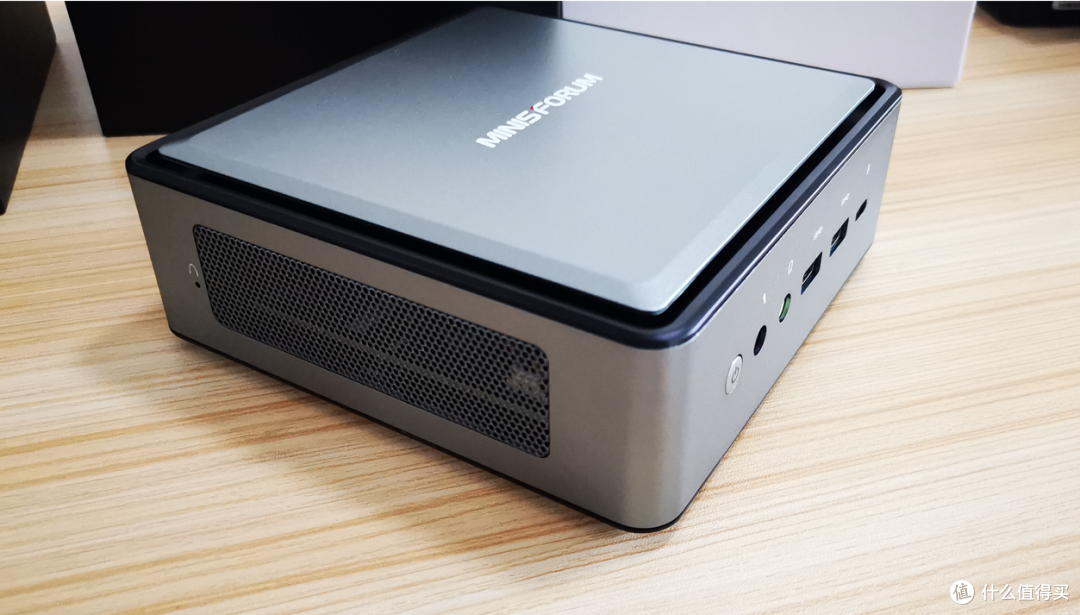 11代i5 + 12G内存 + 2.5G双网口 minisforum TL50小主机开箱简评