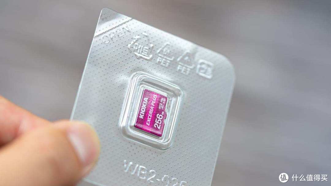 高速稳定，一卡多用：铠侠极至光速microSD存储卡评测