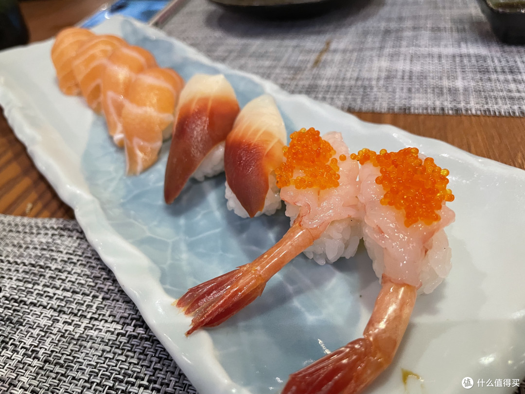 豪华日风装修,新鲜日料店