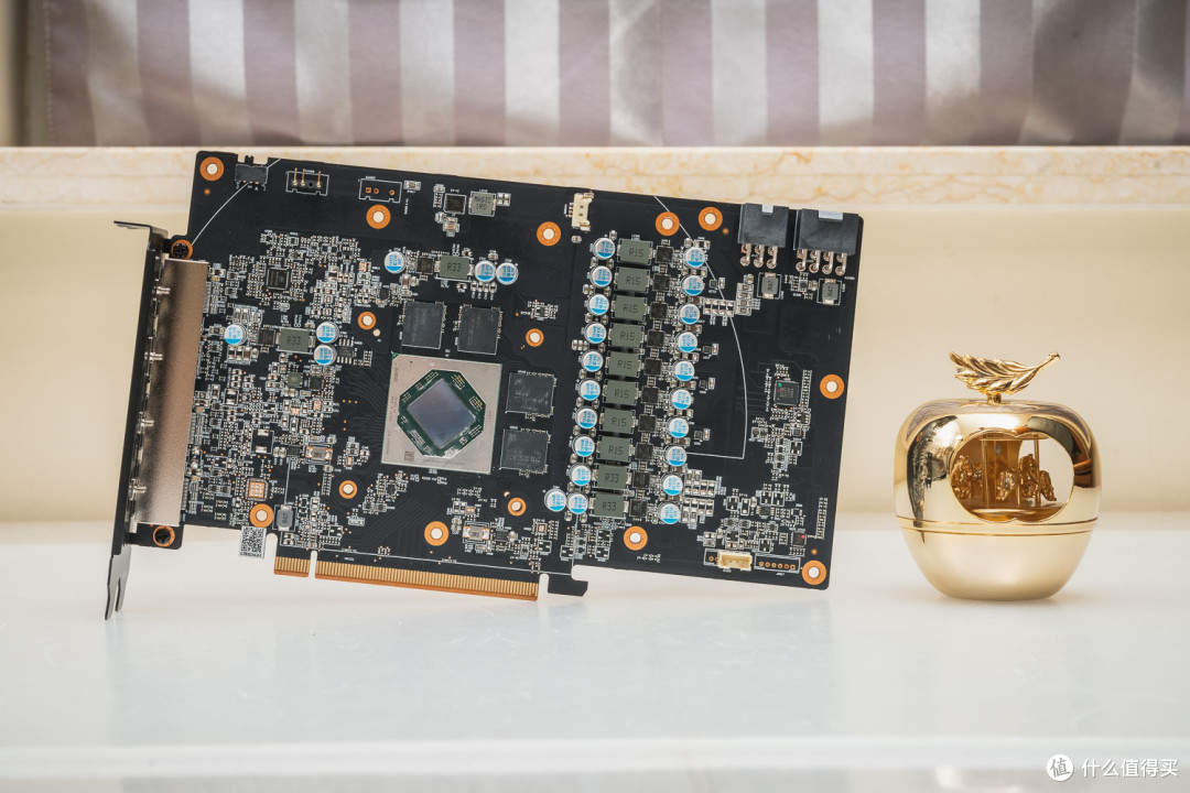 【茶茶】这66能下山么?AMD RX 6600XT测试报告
