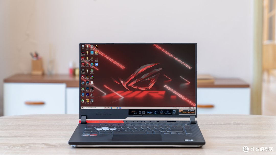 AMD 旗舰游戏本新标杆到底有多强?ROG 魔霸 5R 的深度评测