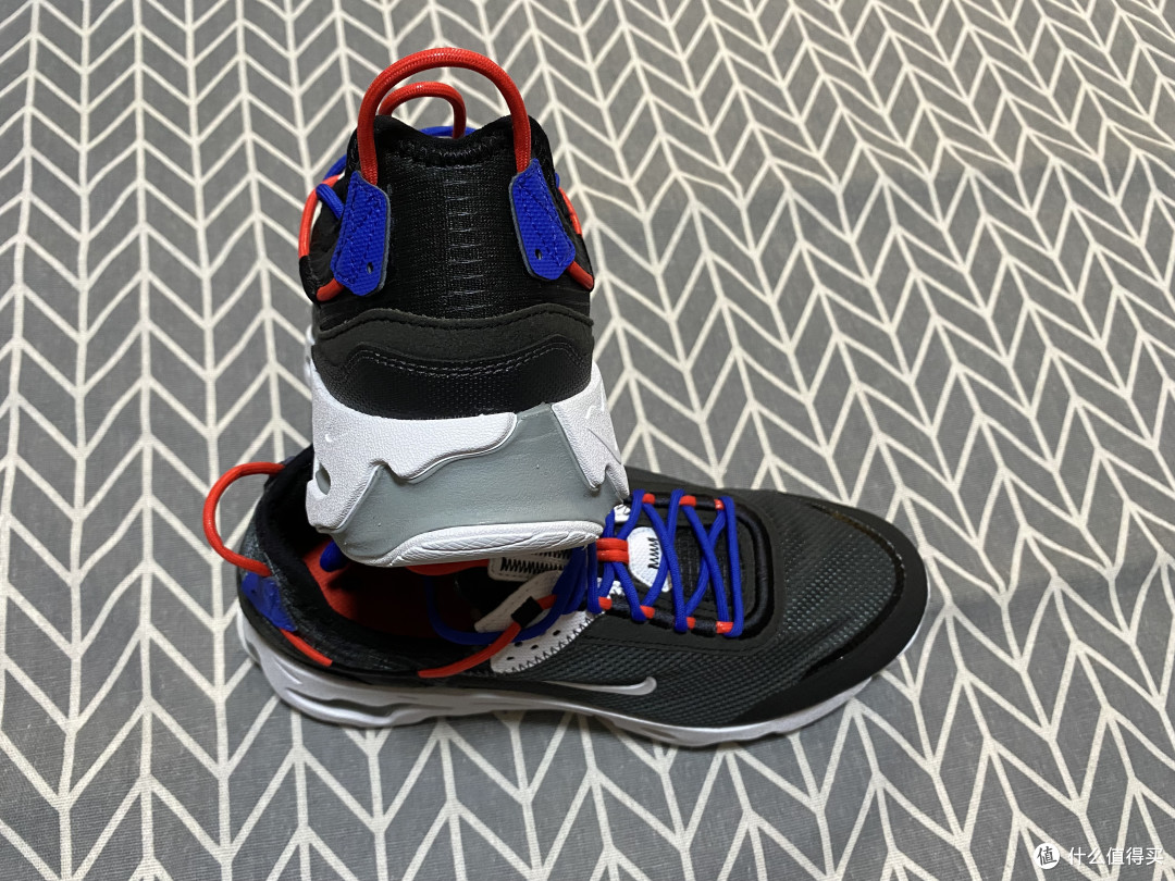 Nike React Live