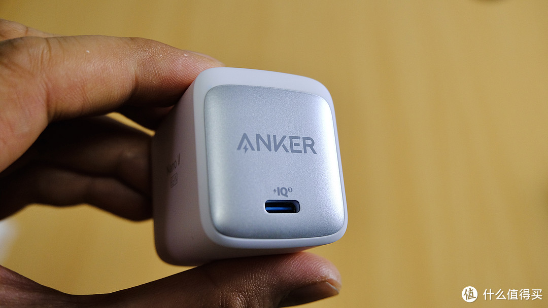 用黑科技治愈你的电量焦虑！——ANKER 65W 超能充评测