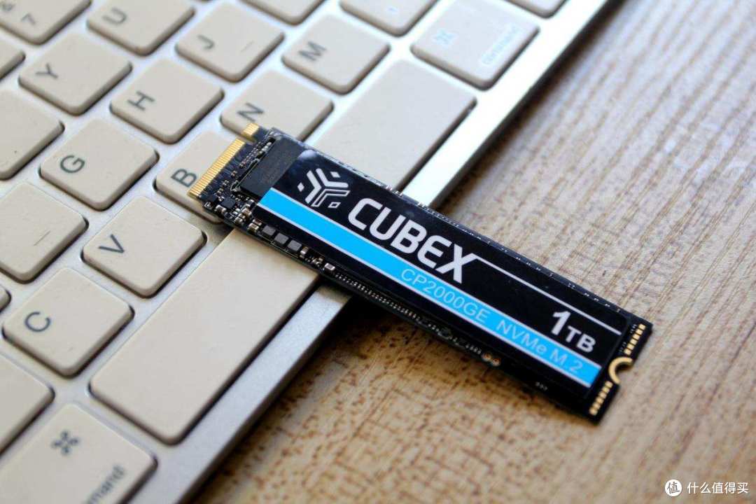 疾速稳定,电竞游戏、设计者的福音,速柏CP2000GE NVMe固态体验
