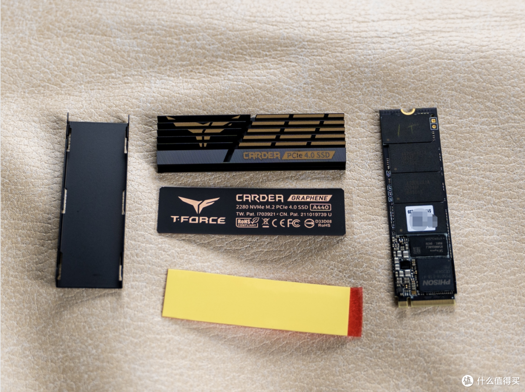 你看这盘她又快又冷，十铨 黑曜女神PCIE4.0固态测评
