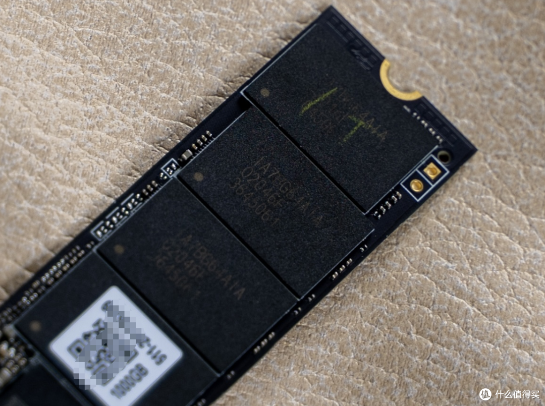 你看这盘她又快又冷，十铨 黑曜女神PCIE4.0固态测评