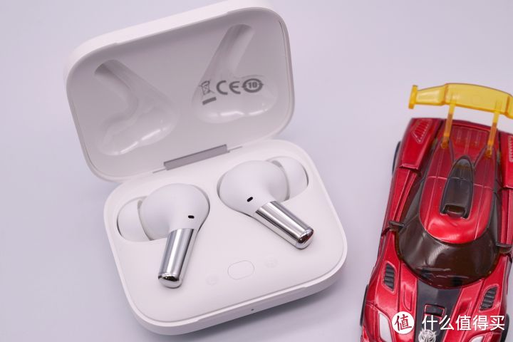 【OnePlus Buds Pro开箱测评】专属定制，静享好声音