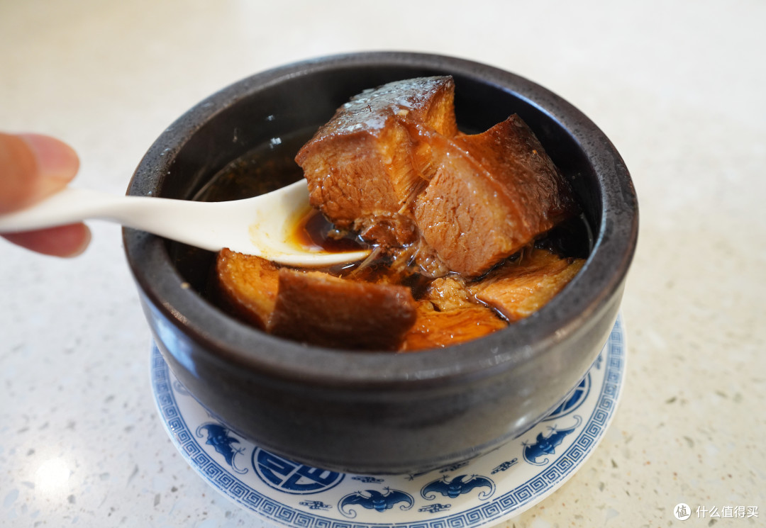 谢霆锋盖过章的地道风味?厦门必吃榜:一半精彩一半敷衍的“堂宴 - 老厦门私房菜”