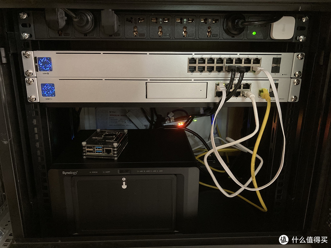 UniFi二代全家桶补完，Ubnt USW-16-PoE开箱