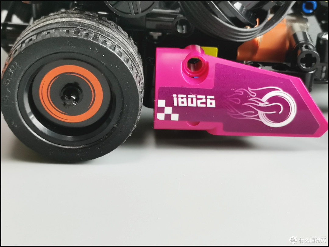 18026卡丁车 vs 18001沙漠赛车,谁更快?